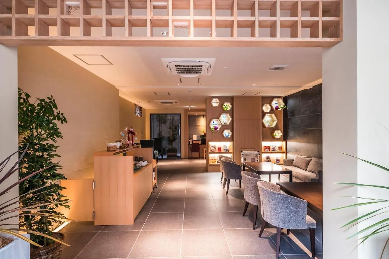 ****  Kyoto Shinmachi Rokkaku Hotel Grandereverie Japan